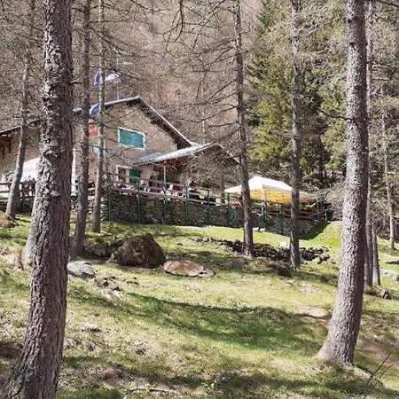 Hôtel Rifugio Geat Val Gravio à Villar Focchiardo Extérieur photo