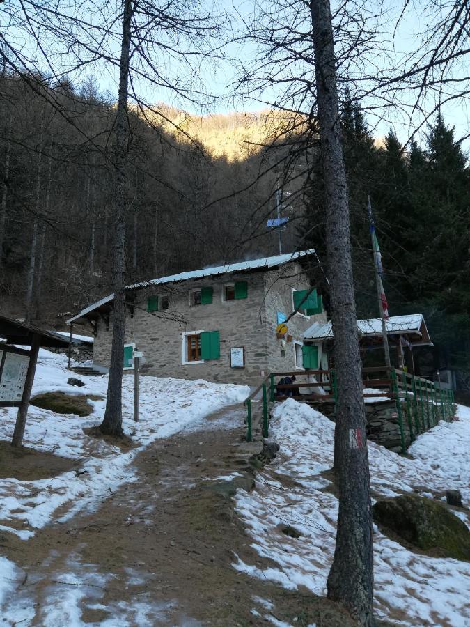 Hôtel Rifugio Geat Val Gravio à Villar Focchiardo Extérieur photo